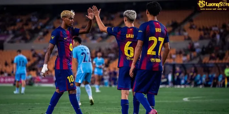 Barcelona cam kết bảo vệ các cầu thủ trẻ của mình