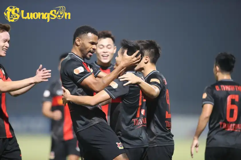 Ninh Bình vẫn duy trì được thành tích bất bại từ đầu mùa